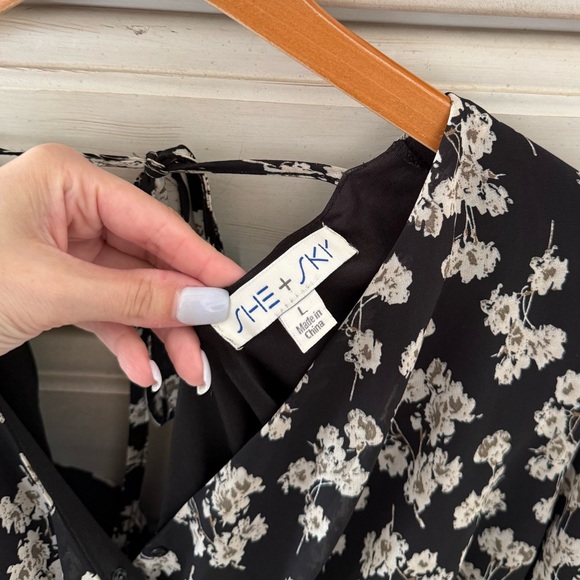 Black Floral Fairy Faux Wrap Top - Picture 4 of 5